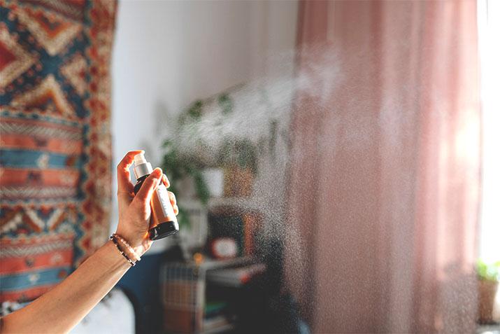 How to Make Your Home Smell Good Without Chemicals