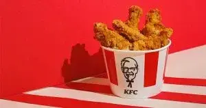Kentucy Fried chicken in a bucket